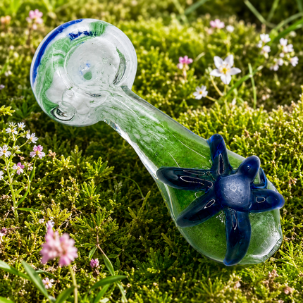Green Meadow Glass Spoon Pipe 4 Inch Blue Flower Accent Hand Pipe