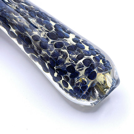 Close-up of the mouthpiece end showing the glossy dark blue glass and intricate crackled surface pattern.